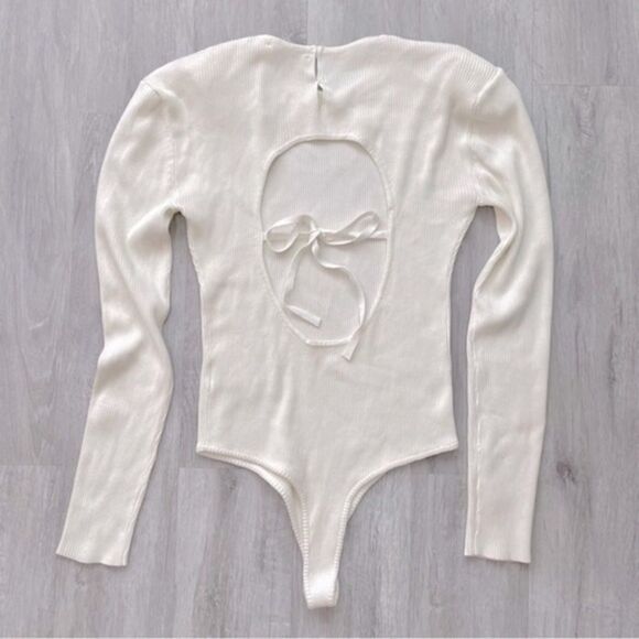 White Open Back Long Sleeve Bodysuit L - Picture 5 of 5